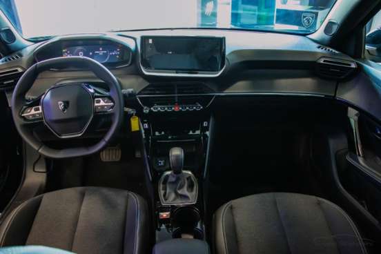 PEUGEOT-2008-1.0 TURBO 200 FLEX ACTIVE CVT PEUGEOT-2008-2026