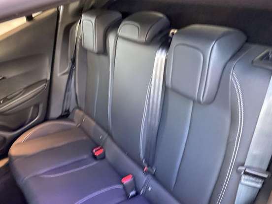 PEUGEOT-2008-1.0 TURBO 200 FLEX ALLURE CVT PEUGEOT-2008-2026