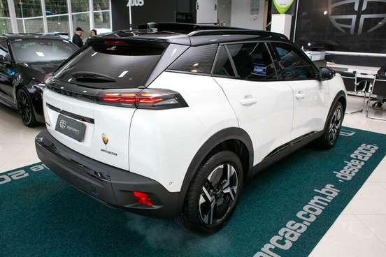 PEUGEOT-2008-2024