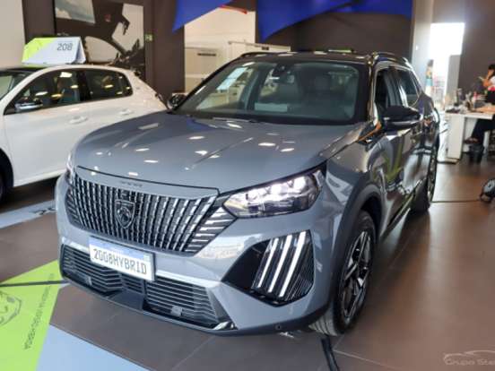 PEUGEOT-2008-1.0 TURBO 200 HYBRID GT CVT PEUGEOT-2008-2026