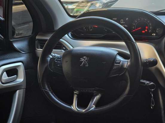 PEUGEOT-2008-2018