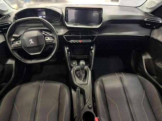 PEUGEOT-2008-2022