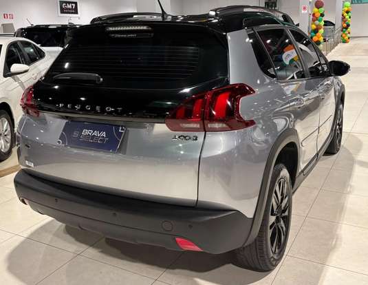 PEUGEOT-2008-2022