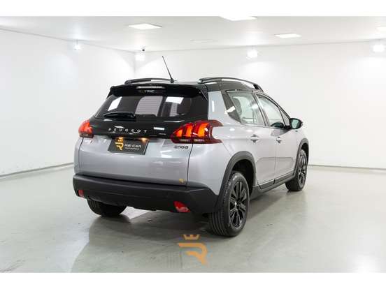 PEUGEOT-2008-2022