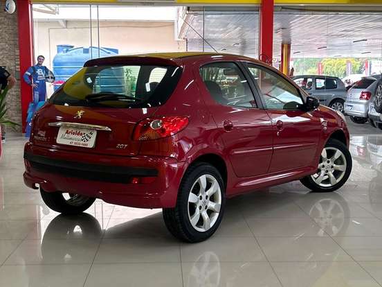 PEUGEOT-207-1.4 XR 8V FLEX 4P MANUAL PEUGEOT-207-2010