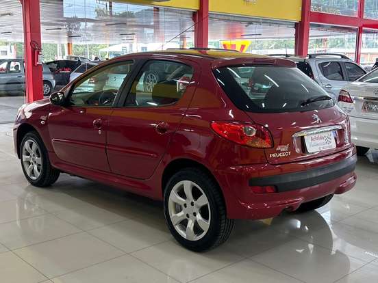 PEUGEOT-207-1.4 XR 8V FLEX 4P MANUAL PEUGEOT-207-2010