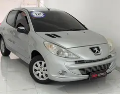 PEUGEOT 207 1.4 XR 8V FLEX 4P MANUAL PEUGEOT 207 1.4 XR 8V FLEX 4P MANUAL
