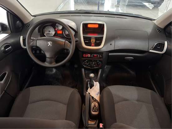 PEUGEOT-207-1.4 XR 8V FLEX 4P MANUAL PEUGEOT-207-2011