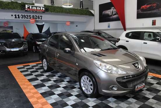 PEUGEOT-207-2009