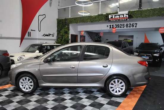 PEUGEOT-207-2009