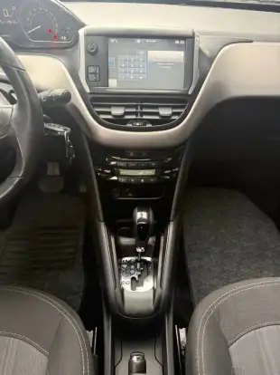 PEUGEOT-208-1.6 GRIFFE 16V FLEX 4P AUTOMÁTICO PEUGEOT-208-2016
