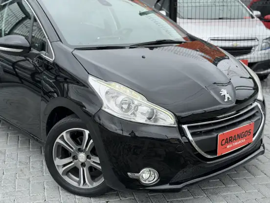 PEUGEOT-208-2014