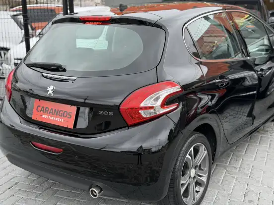 PEUGEOT-208-2014