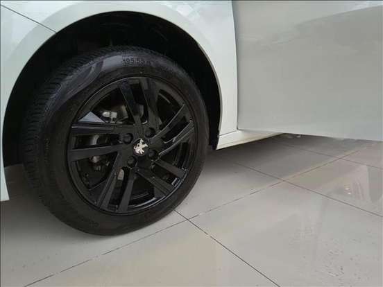 PEUGEOT-208-2026
