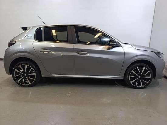 PEUGEOT-208-2023