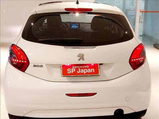PEUGEOT-208-1.2 ALLURE 12V FLEX 4P MANUAL PEUGEOT-208-2018