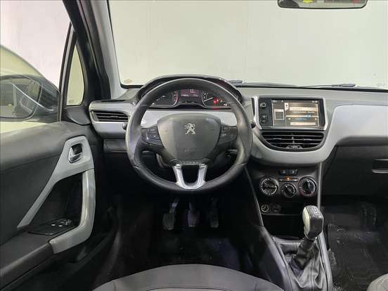 PEUGEOT-208-2013
