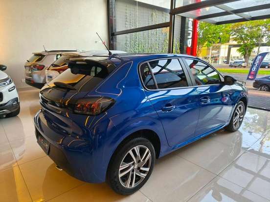 PEUGEOT-208-2022