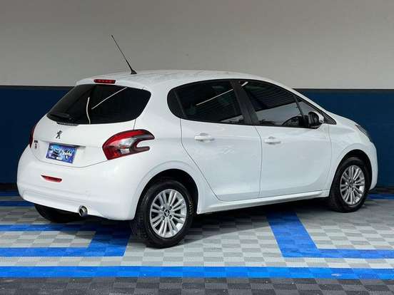 PEUGEOT-208-1.6 ACTIVE PACK 16V FLEX 4P AUTOMÁTICO PEUGEOT-208-2018