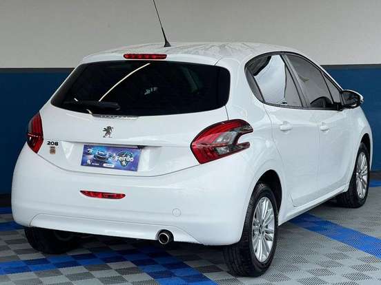 PEUGEOT-208-1.6 ACTIVE PACK 16V FLEX 4P AUTOMÁTICO PEUGEOT-208-2018