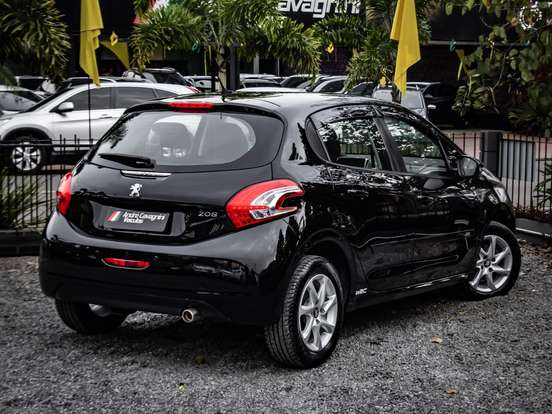 PEUGEOT-208-1.6 ACTIVE PACK 16V FLEX 4P AUTOMÁTICO PEUGEOT-208-2015