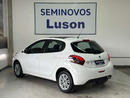 PEUGEOT-208-1.6 ALLURE 16V FLEX 4P AUTOMÁTICO PEUGEOT-208-2017