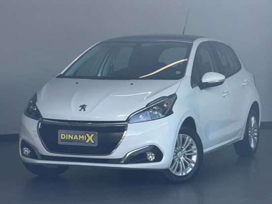 PEUGEOT-208-2016