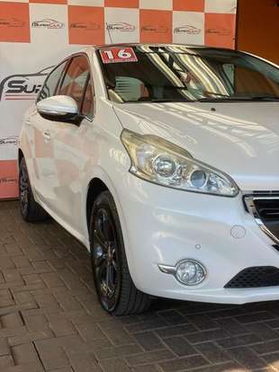 PEUGEOT-208-2015