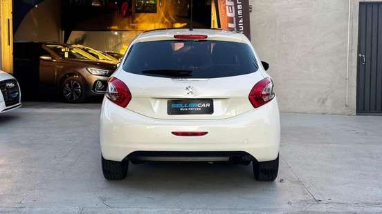 PEUGEOT-208-2013