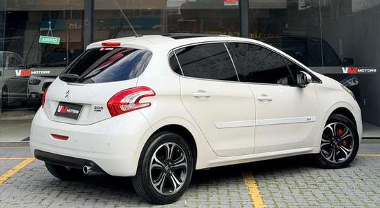 PEUGEOT-208-1.6 GRIFFE 16V FLEX 4P MANUAL PEUGEOT-208-2015