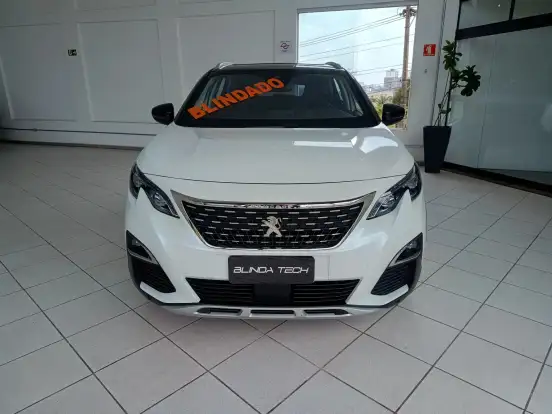 PEUGEOT-3008-2020