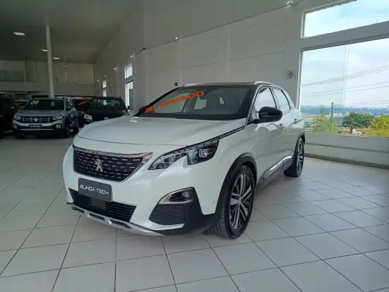 PEUGEOT-3008-2020