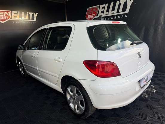 PEUGEOT-307-2.0 FELINE 16V FLEX 4P AUTOMÁTICO PEUGEOT-307-2010