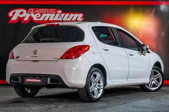PEUGEOT-308-2015