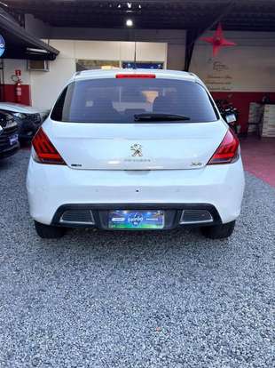 PEUGEOT-308-2017
