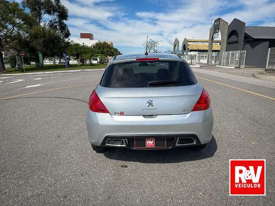 PEUGEOT-308-1.6 GRIFFE THP 16V GASOLINA 4P AUTOMÁTICO PEUGEOT-308-2013