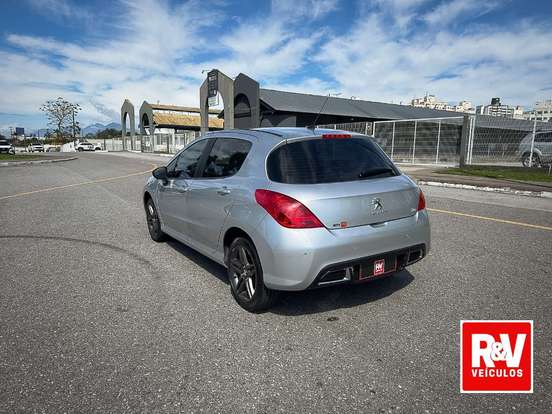 PEUGEOT-308-2013