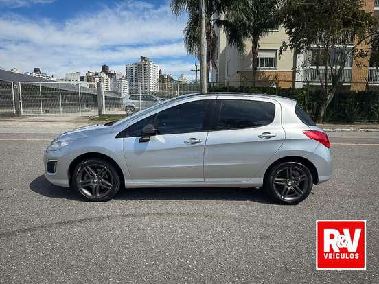 PEUGEOT-308-1.6 GRIFFE THP 16V GASOLINA 4P AUTOMÁTICO PEUGEOT-308-2013