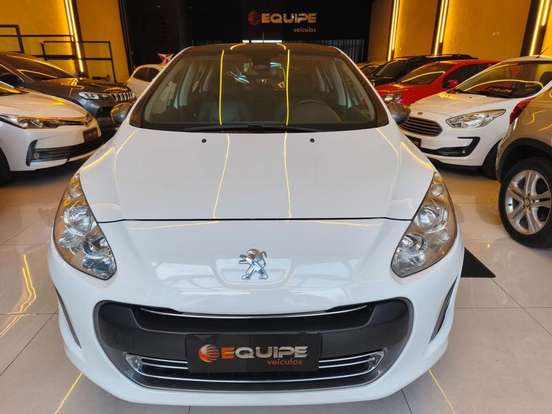 PEUGEOT-308-2012