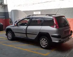 PEUGEOT 206 1.6 ESCAPADE SW 16V FLEX 4P MANUAL PEUGEOT 206 1.6 ESCAPADE SW 16V FLEX 4P MANUAL