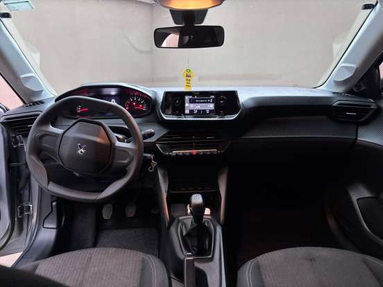 PEUGEOT-208-2023