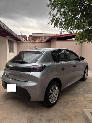 PEUGEOT-208-2023