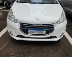 PEUGEOT 208 1.6 ACTIVE PACK 16V FLEX 4P AUTOMÁTICO PEUGEOT 208 1.6 ACTIVE PACK 16V FLEX 4P AUTOMÁTICO