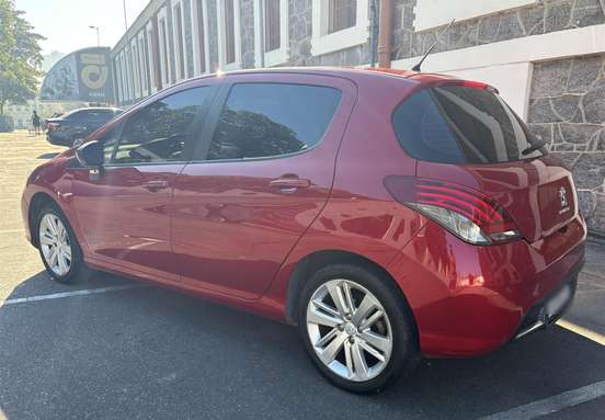 PEUGEOT-308-2015