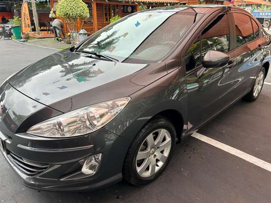PEUGEOT-408-2013