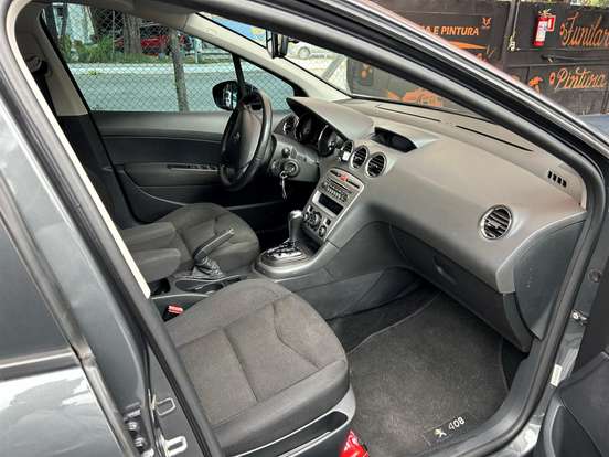 PEUGEOT-408-2013