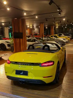 PORSCHE-718-2024