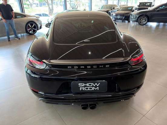 PORSCHE-718-2024