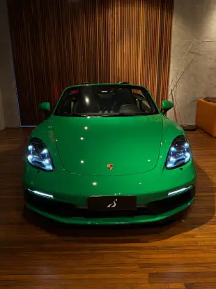 PORSCHE-718-2023