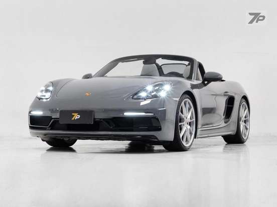 PORSCHE-718-2025